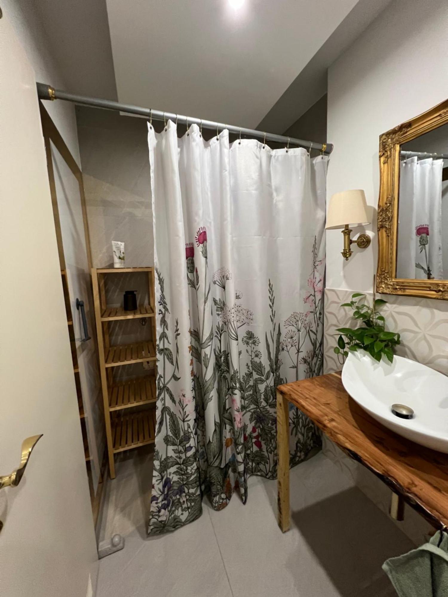 Privatunterkunft 15 Qm Mit Gemeinschaftsbad *